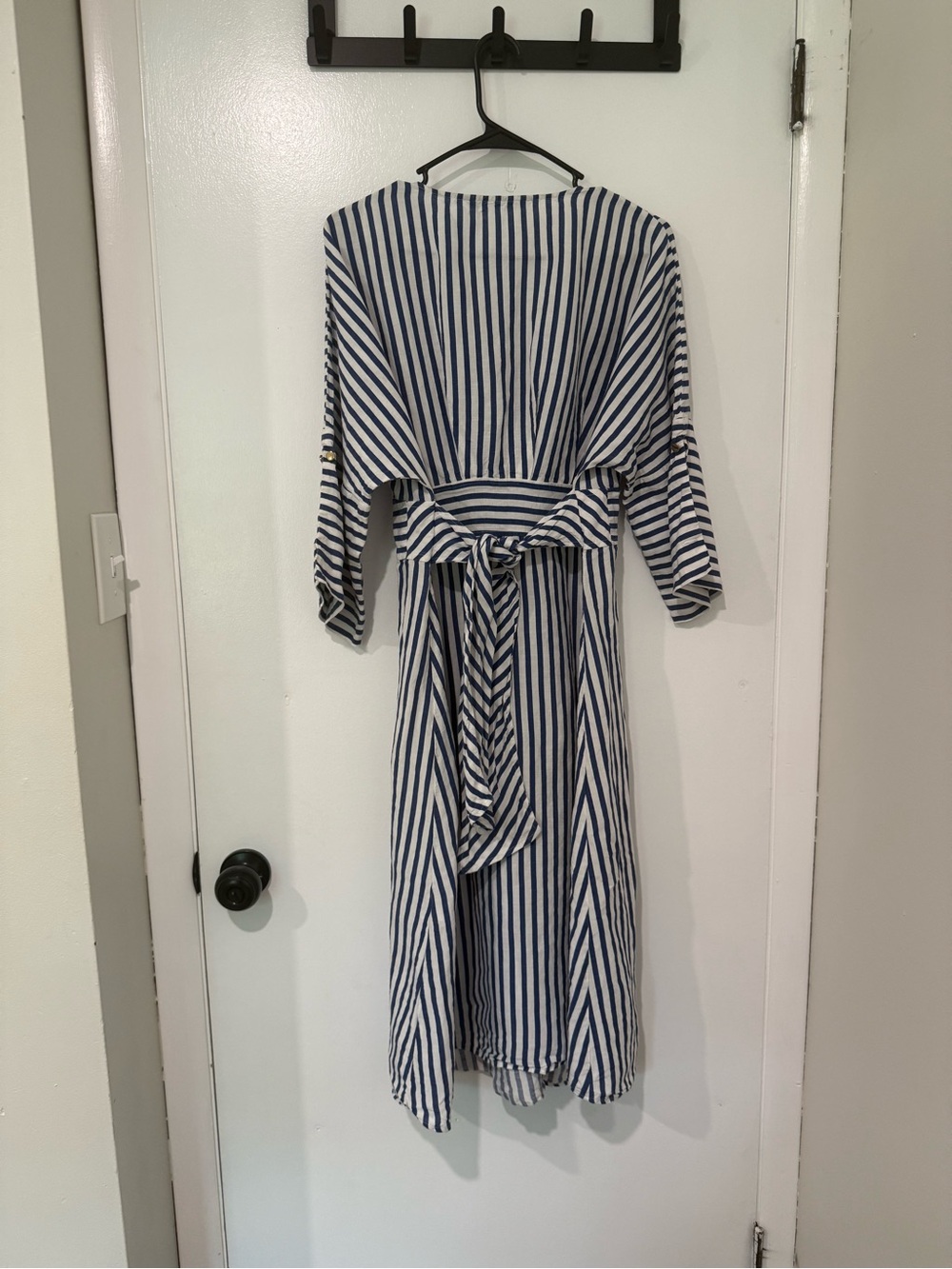 Zara Blue and White Stripped Linen Blend Midi Dress - Picture 4 of 8